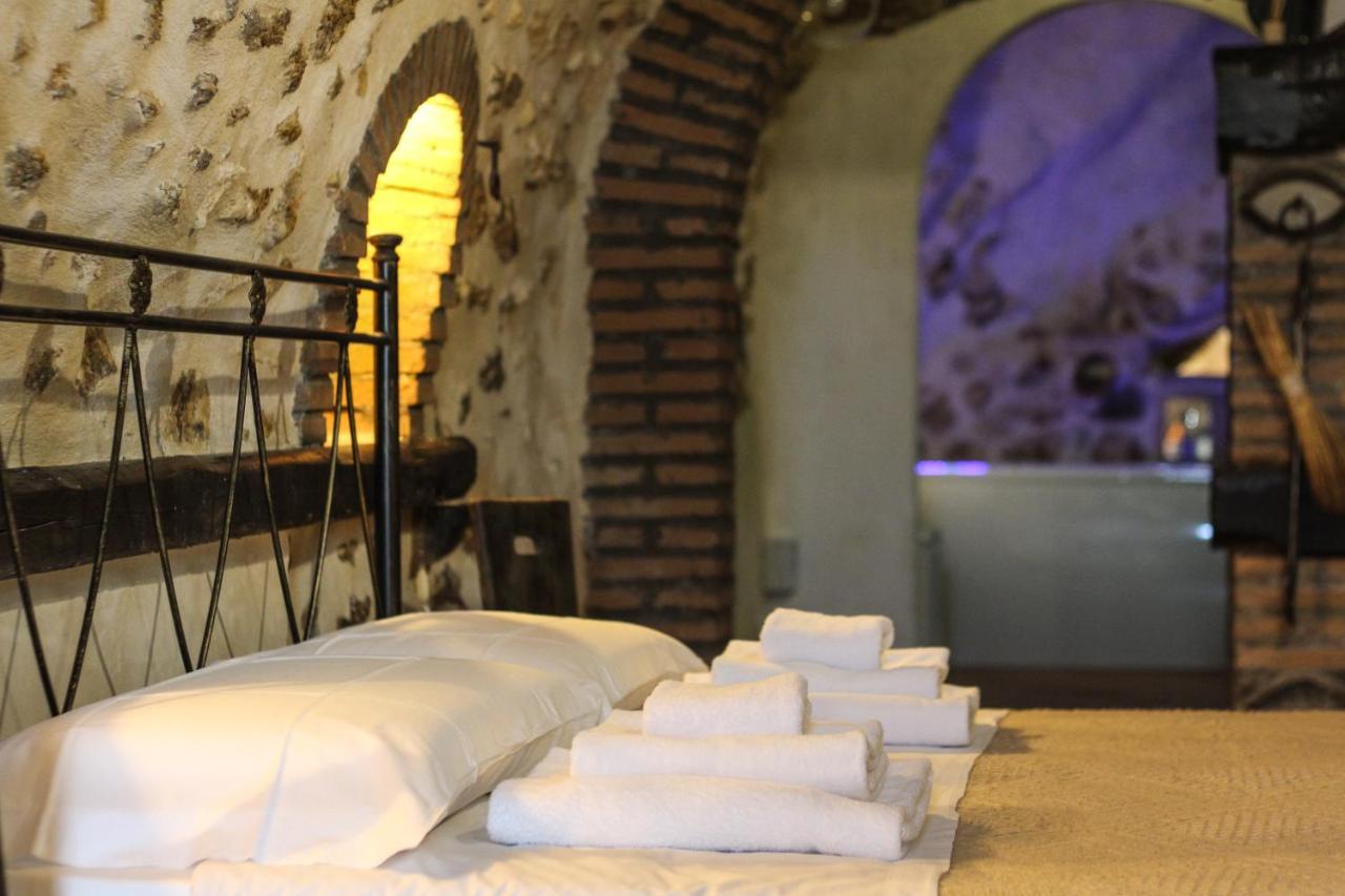 サント・ステーファノ・ディ・セッサーニオ Santo'S House Luxury - Idromassaggio E Doccia Emozionaleヴィラ エクステリア 写真